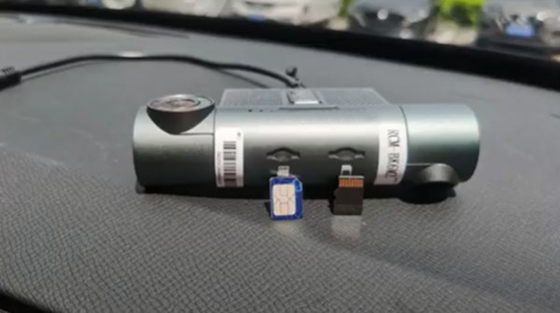 Мини размер портативный 2CH авто черный ящик с 3G / 4G WIFI GPS функции для такси