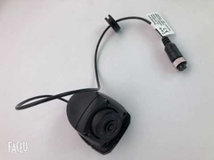 широкоугольная камера снаружи автомобиля